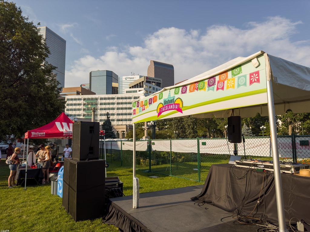 គំនិតអំណោយសប្បាយសម្រាប់មិត្តភក្តិ និងគ្រួសារ